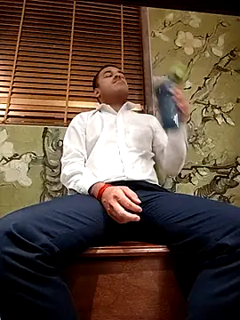 Snapshot of vishnuvinod_india chatting on January 2026 01:05:02 PM vishnuvinod india online show from January 2026 01:05:02 PM