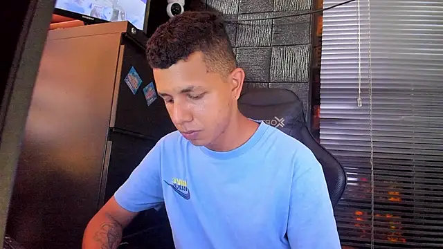 boy bigcock24cm online show from May 2026 03:39:02 PM