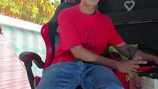 boy bigcock24cm online show from May 2026 12:35:02 PM