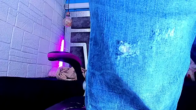 boy bigcock24cm online show from July 2026 06:04:01 PM