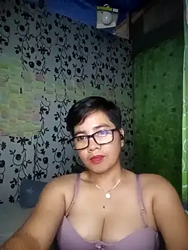 Snapshot of lovely_samxxx24 chatting on February 2025 11:17:01 AM lovely samxxx24 online show from February 2025 11:17:01 AM