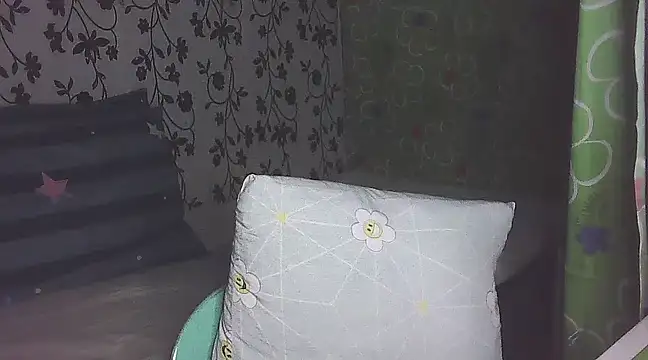 Snapshot of lovely_samxxx24 chatting on February 2025 01:46:02 AM lovely samxxx24 online show from February 2025 01:46:02 AM