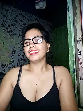 Snapshot of lovely_samxxx24 chatting on March 2025 06:26:02 PM lovely samxxx24 online show from March 2025 06:26:02 PM