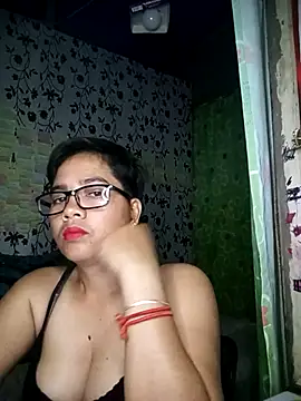 Snapshot of lovely_samxxx24 chatting on March 2025 09:31:02 PM lovely samxxx24 online show from March 2025 09:31:02 PM