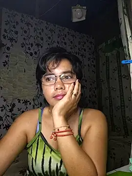 Snapshot of lovely_samxxx24 chatting on September 2025 06:53:02 PM lovely samxxx24 online show from September 2025 06:53:02 PM