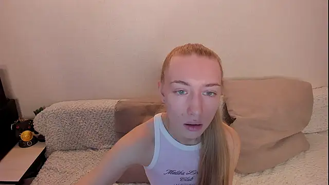 secret dreams   online show from November 2025 08:52:02 AM