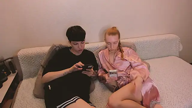 secret dreams   online show from May 2026 05:40:02 PM