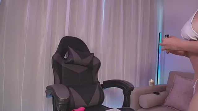 NinaMichelle online show from February 2025 09:26:02 PM