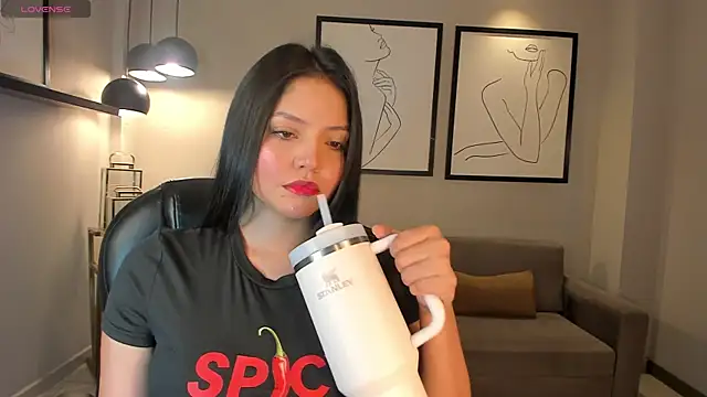 NinaMichelle online show from July 2026 06:17:02 PM