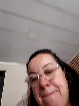 Sonialorens  online show from July 2026 02:48:01 PM