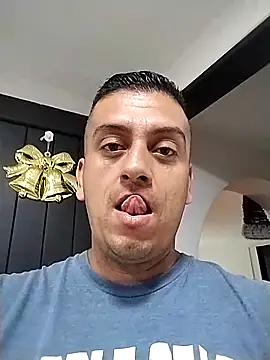 Snapshot of starplss chatting on December 2025 08:04:02 PM starplss online show from December 2025 08:04:02 PM