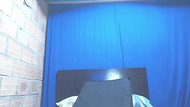 Snapshot of isabella_dirty69 chatting on March 2025 07:41:01 AM isabella dirty69 online show from March 2025 07:41:01 AM