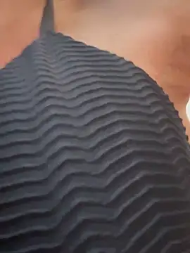 Snapshot of angelitasexy81 chatting on February 2025 03:20:01 PM angelitasexy81 online show from February 2025 03:20:01 PM