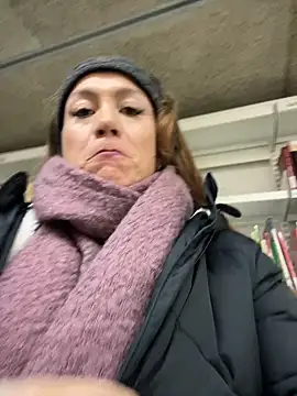 Snapshot of angelitasexy81 chatting on March 2025 03:36:02 PM angelitasexy81 online show from March 2025 03:36:02 PM