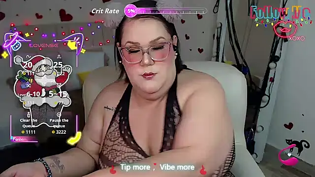 GiannaMorrys online show from December 2025 08:25:01 PM