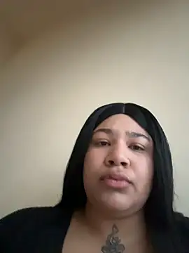 Snapshot of IamSashaLuv chatting on February 2026 06:45:02 AM IamSashaLuv online show from February 2026 06:45:02 AM