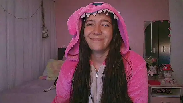 Foxy Megan online show from November 2025 08:44:01 PM