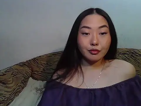 Snapshot of Aleksa_Blackdream chatting on June 2026 04:40:01 PM Aleksa Blackdream online show from June 2026 04:40:01 PM