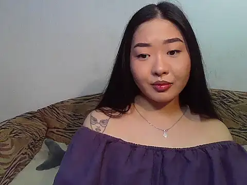 Snapshot of Aleksa_Blackdream chatting on July 2026 03:50:01 PM Aleksa Blackdream online show from July 2026 03:50:01 PM
