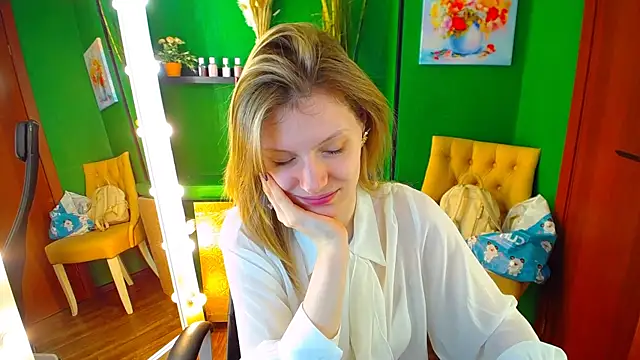 MaryHiggins online show from March 2025 01:40:01 PM