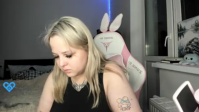 B Ratz online show from November 2025 07:05:01 PM