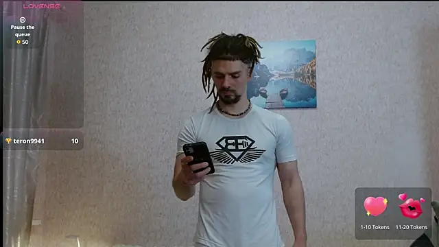 Aestheticguy101 online show from April 2026 08:26:02 PM