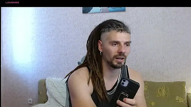 Aestheticguy101 online show from August 2026 12:25:01 PM