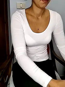 Snapshot of megan2021 chatting on September 2025 07:41:02 AM megan2021 online show from September 2025 07:41:02 AM