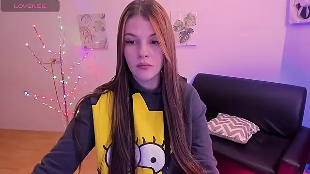 MillySandlerr online show from March 2025 01:35:02 PM