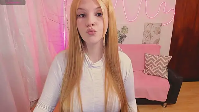 MillySandlerr online show from July 2026 08:55:02 PM