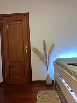 Snapshot of redheaddoll22 chatting on January 2025 05:13:02 PM redheaddoll22 online show from January 2025 05:13:02 PM