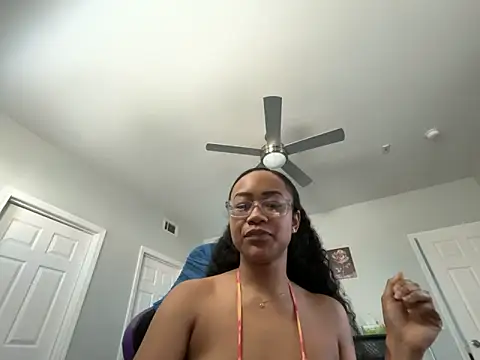 Snapshot of RylHoneyy chatting on February 2026 08:51:02 PM RylHoneyy online show from February 2026 08:51:02 PM