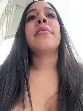 WHAAATTTTTTTTTT online show from May 2026 02:34:02 PM