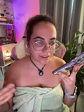 Emma Wish online show from July 2026 07:56:02 PM