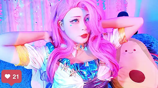 seraphine23 online show from December 2024 03:36:02 AM