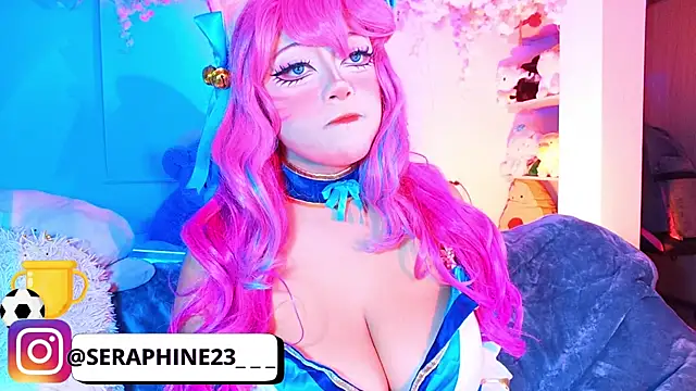 seraphine23 online show from July 2026 03:15:01 AM