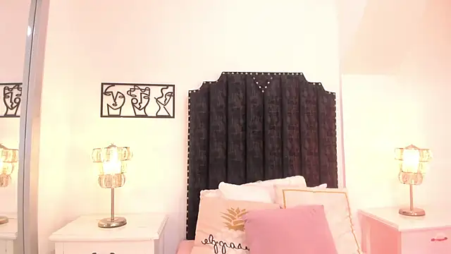 Snapshot of Alana_2916_ chatting on January 2025 10:53:02 PM Alana 2916 online show from January 2025 10:53:02 PM