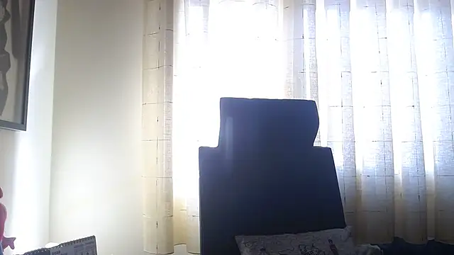 Snapshot of TonyComa chatting on October 2025 09:38:02 AM TonyComa online show from October 2025 09:38:02 AM