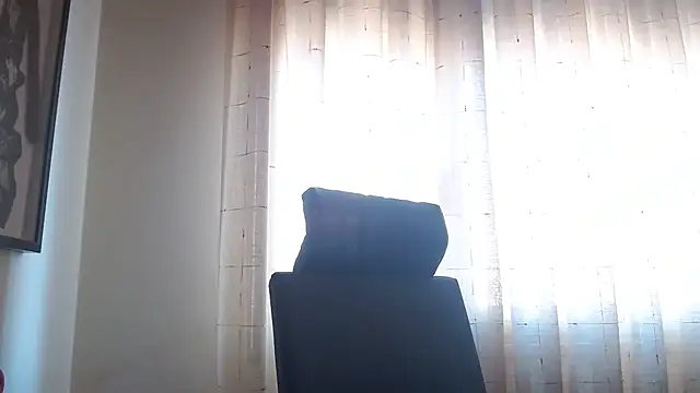 Snapshot of TonyComa chatting on October 2025 12:17:02 PM TonyComa online show from October 2025 12:17:02 PM