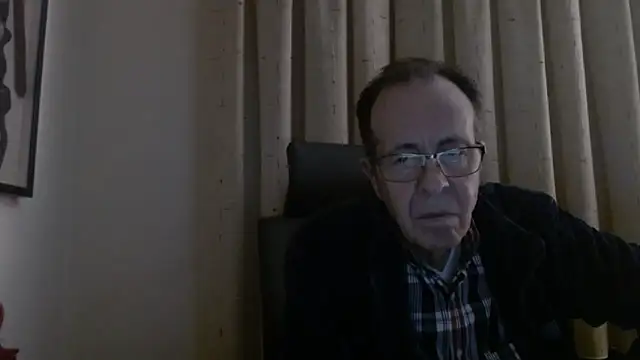 Snapshot of TonyComa chatting on November 2025 06:01:01 PM TonyComa online show from November 2025 06:01:01 PM