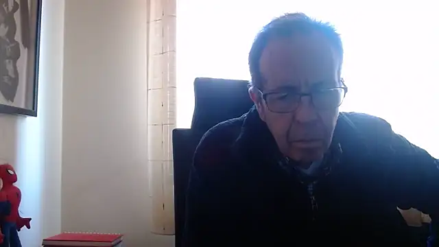 Snapshot of TonyComa chatting on February 2026 12:28:01 PM TonyComa online show from February 2026 12:28:01 PM