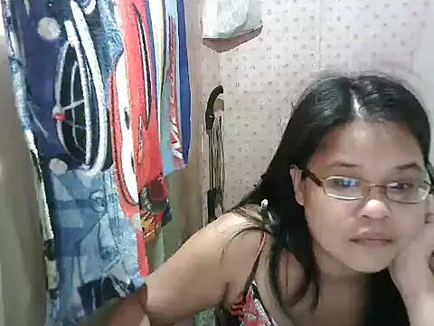 abiemayhottiey online show from October 2025 12:07:02 AM