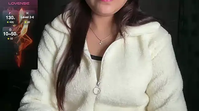 Snapshot of Sizzling__ZAARA chatting on December 2024 08:00:02 AM Sizzling ZAARA online show from December 2024 08:00:02 AM