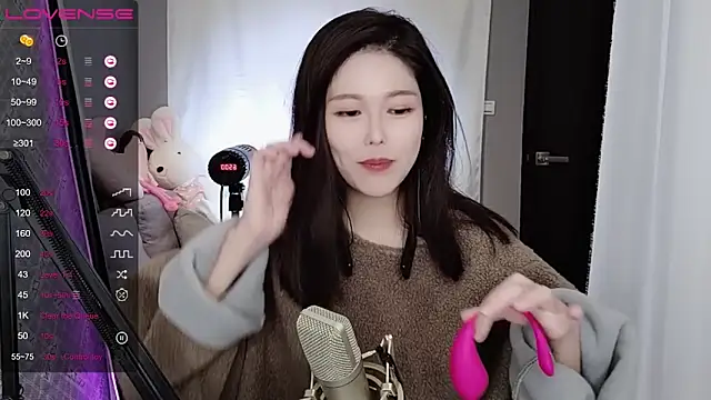 tw lala online show from December 2024 07:27:02 PM