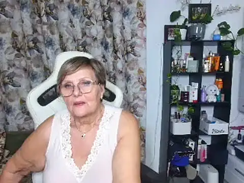 Selenna57 online show from December 2024 04:12:02 AM