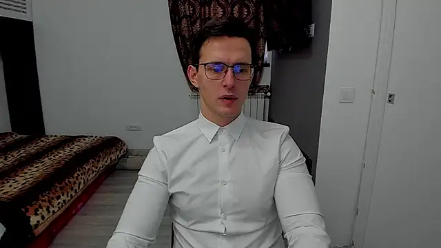 Snapshot of sexxymuscles4u chatting on January 2025 06:22:02 AM sexxymuscles4u online show from January 2025 06:22:02 AM