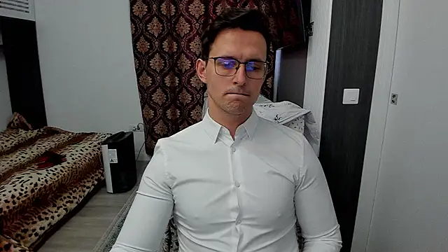 Snapshot of sexxymuscles4u chatting on March 2025 12:26:01 PM sexxymuscles4u online show from March 2025 12:26:01 PM