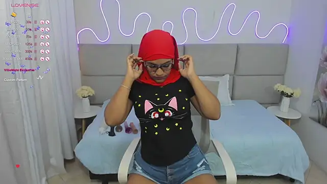 Snapshot of nashiira_ chatting on February 2025 07:18:02 PM nashiira online show from February 2025 07:18:02 PM