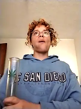 Snapshot of EmmaMelissa0521 chatting on February 2026 09:13:01 PM EmmaMelissa0521 online show from February 2026 09:13:01 PM