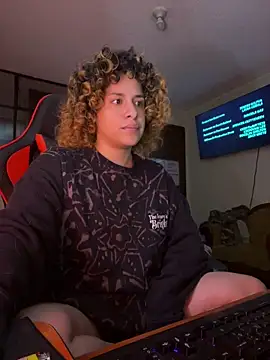 EmmaMelissa0521 online show from April 2026 12:12:01 AM